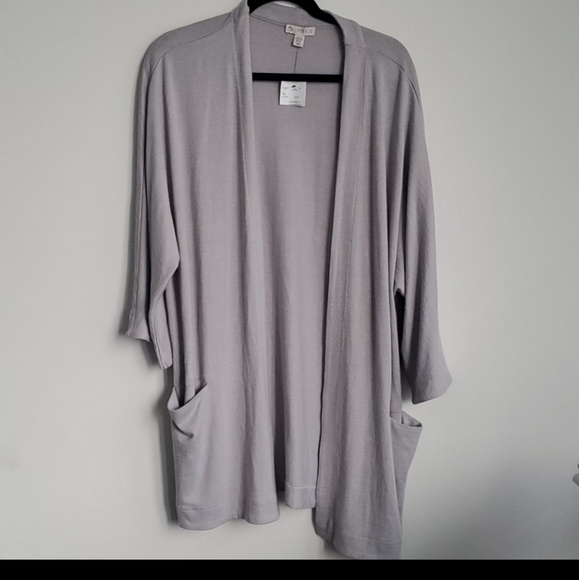 Elaine Rose Sweaters - BNWT Short Sleeve Open Front Cardigan - Size XL